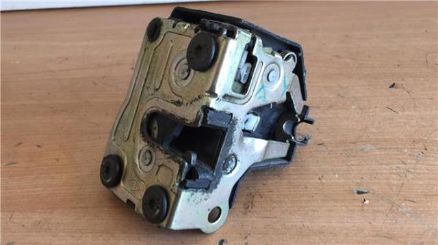 RENAULT 7701469940 Cerradura de puerta trasera izquierda  comprar en Murcia