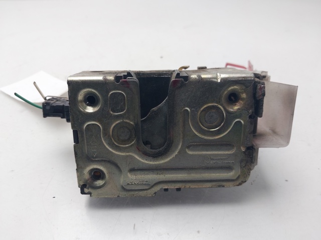 7701469941 Cerradura de la puerta trasera derecha  en stock Sabadell