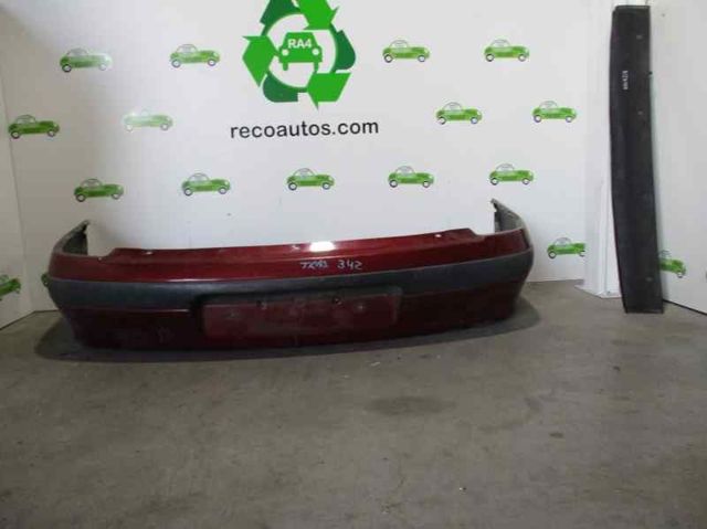 Parachoques trasero 7701470142 Renault (RVI)