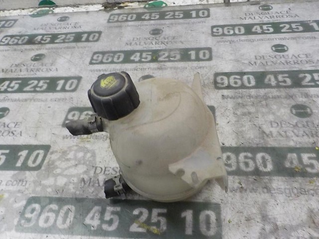 7701470460 RENAULT Depósito de expansión del sistema de refrigeración  disponible Alicante