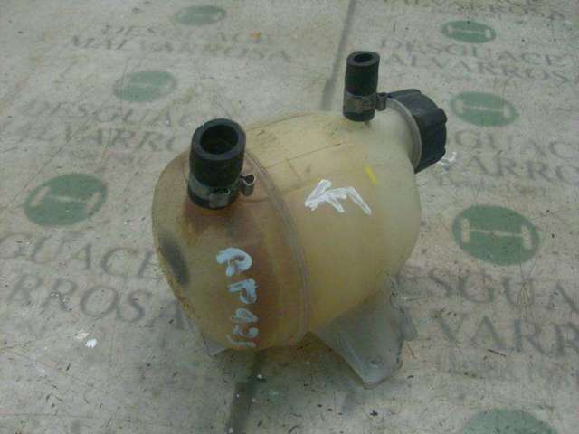 RENAULT 7701470460 Vaso de expansión  en stock Terrassa