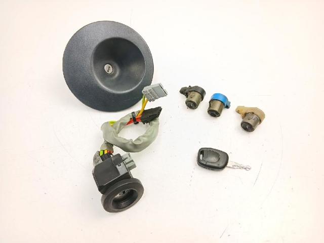 7701470736 RENAULT Bombín de arranque comprar Madrid