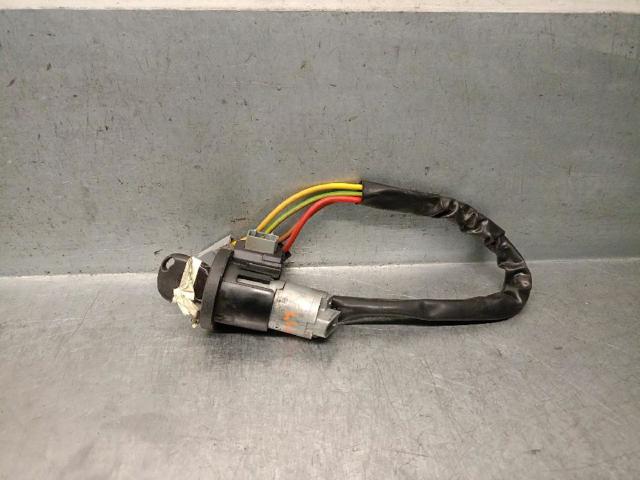 7701470736 RENAULT Cerradura de encendido  disponible Vigo