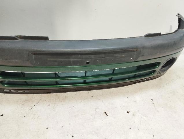 7701470894 RENAULT Parachoques delantero  comprar en Oviedo