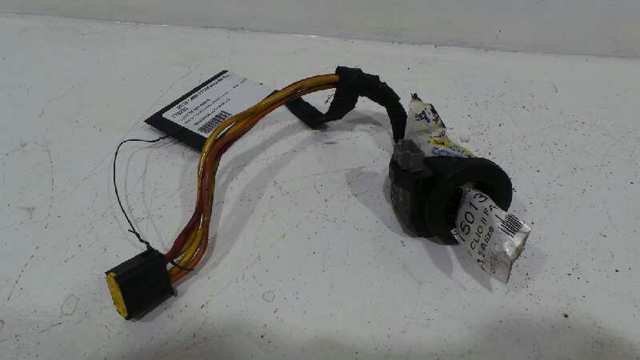 7701471098 Renault (RVI)