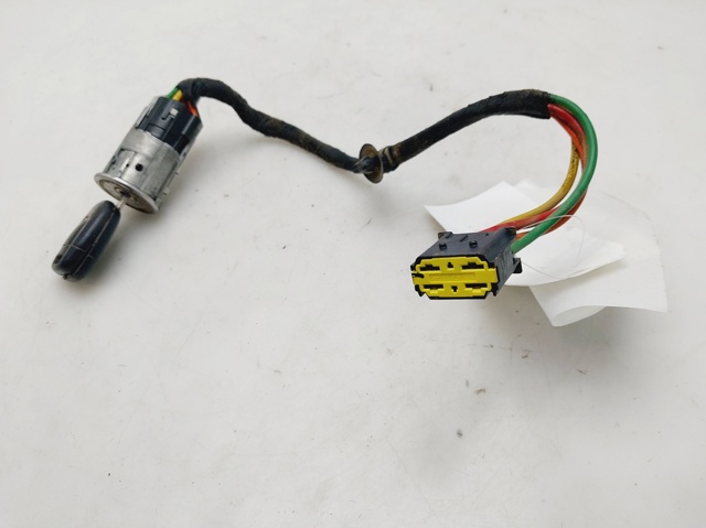 7701471220 Renault (RVI)