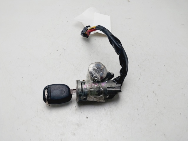 7701471220 Renault (RVI)