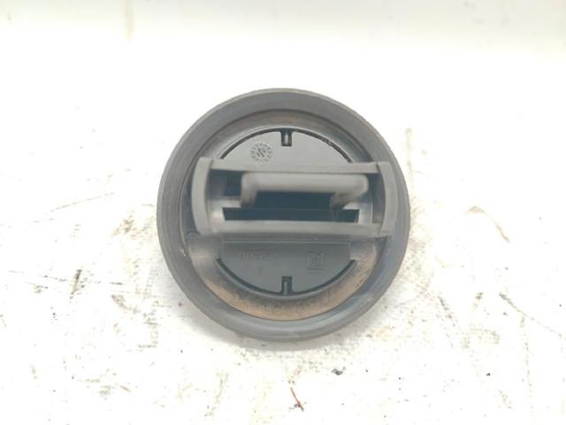 Tapa (tapón) del depósito de combustible Renault Kangoo 2 FW0