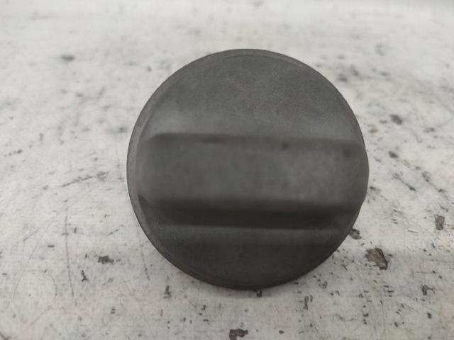 Tapa (tapón) del depósito de combustible Renault Kangoo 2 FW0