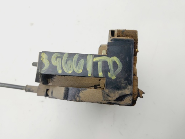 7701473173 RENAULT Cerradura de la puerta trasera derecha  en stock Gandía