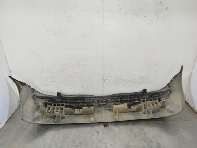 RENAULT 7701473628 Parachoques trasero  disponible Lugo