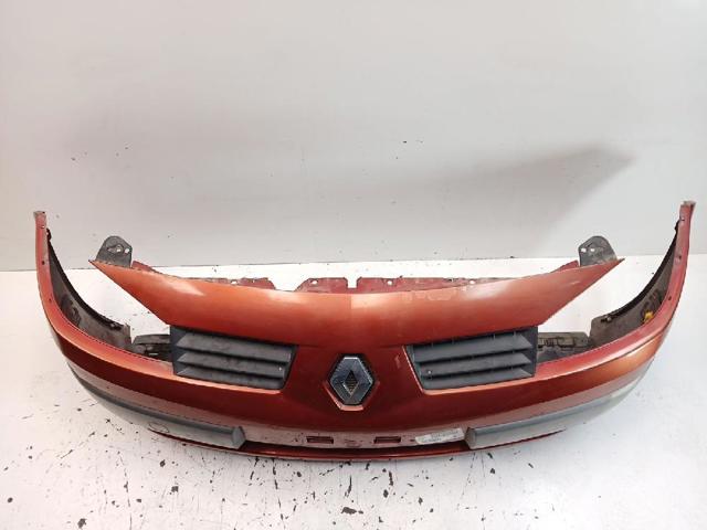 7701474484 RENAULT Paragolpes  en stock Córdoba