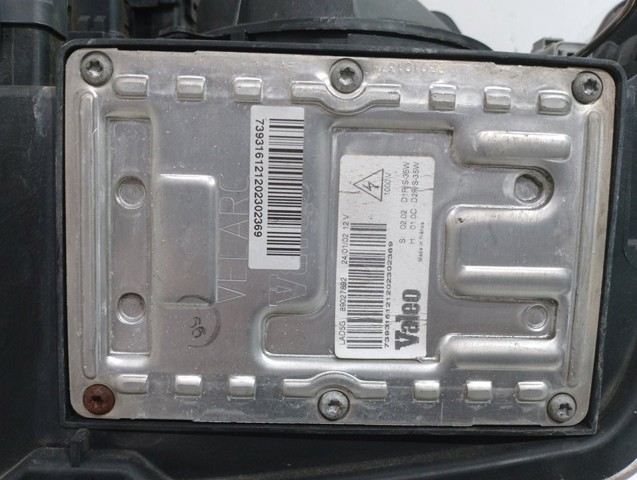 7701474501 Faro derecho  en stock Sabadell