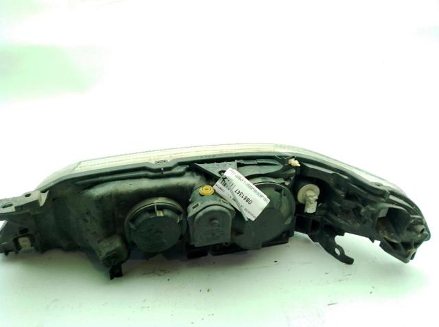 7701474501 RENAULT Faro derecho  comprar en Oviedo