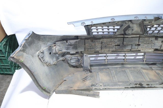 7701474769 RENAULT Parachoques delantero  comprar en Lleida