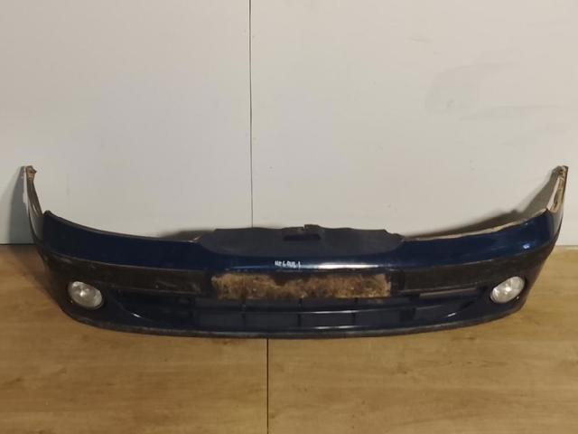 7701476533 RENAULT Paragolpes  en stock Gandía
