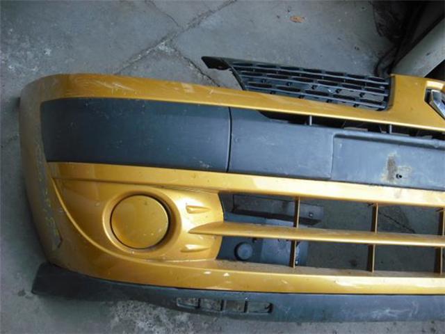 7701476554 RENAULT Parachoques delantero  comprar en Oviedo