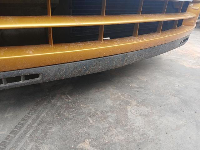 7701476554 RENAULT Paragolpes  en stock Huelva