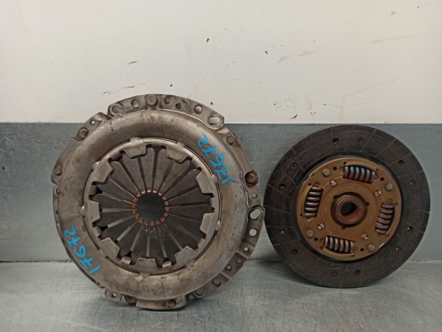 7701477017 Renault (RVI)