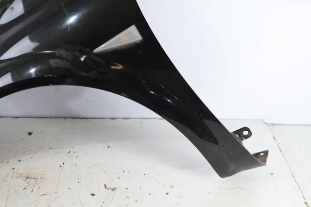 RENAULT 7701477186 Aleta delantera izquierda  comprar en Ponferrada