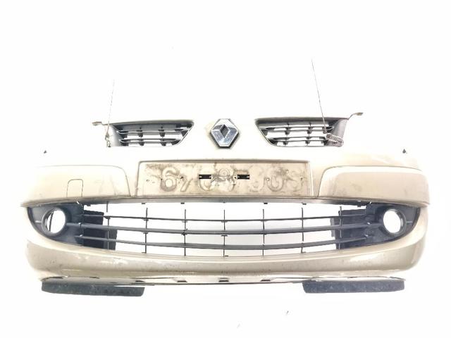 7701477299 RENAULT Parachoques delantero  comprar en Oviedo