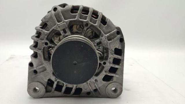RENAULT 7701478093 Alternador  disponible España