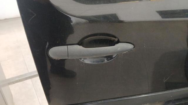 7701478188 RENAULT Manija exterior izquierda de puerta trasera de doble hoja  disponible Vigo