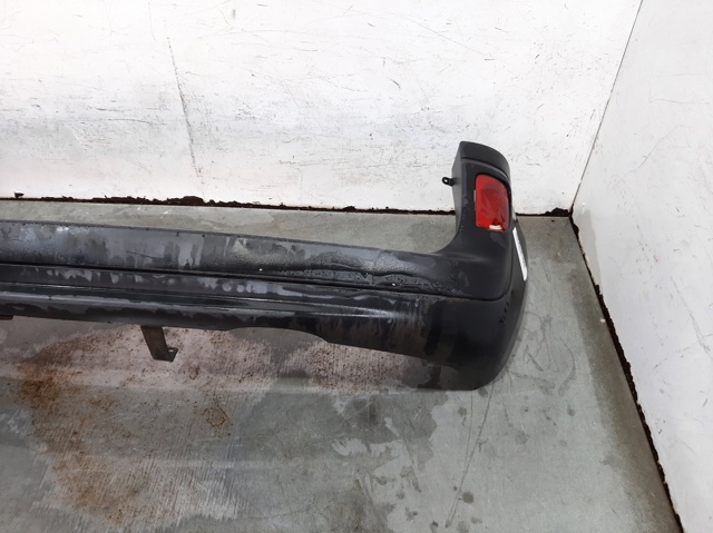 RENAULT 7701478196 Parachoques trasero  disponible Valladolid