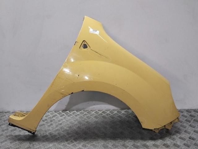 Aleta delantera 7701478212 RENAULT