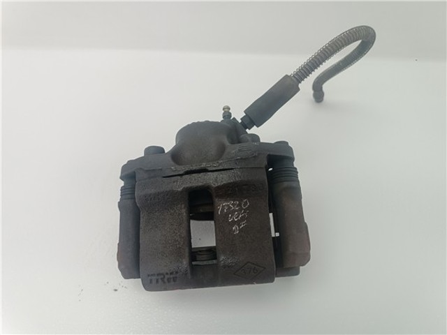 7701499301 RENAULT Pinza de freno delantera izquierda  disponible Vigo