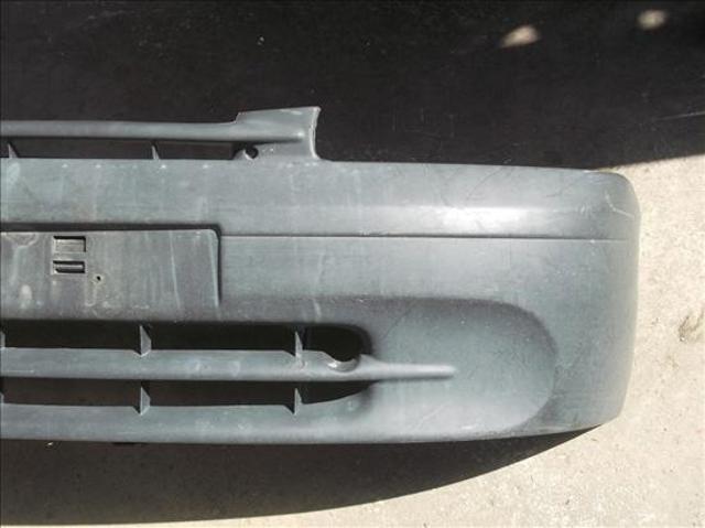 7701694499 RENAULT Paragolpes  en stock Gandía