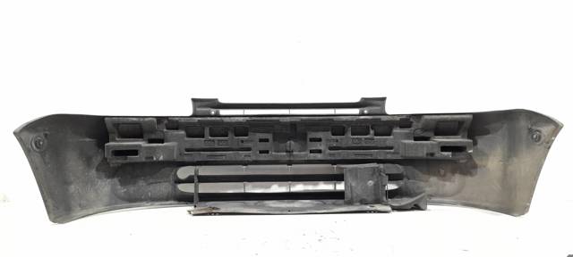 7701694499 Parachoques delantero  disponible Burgos