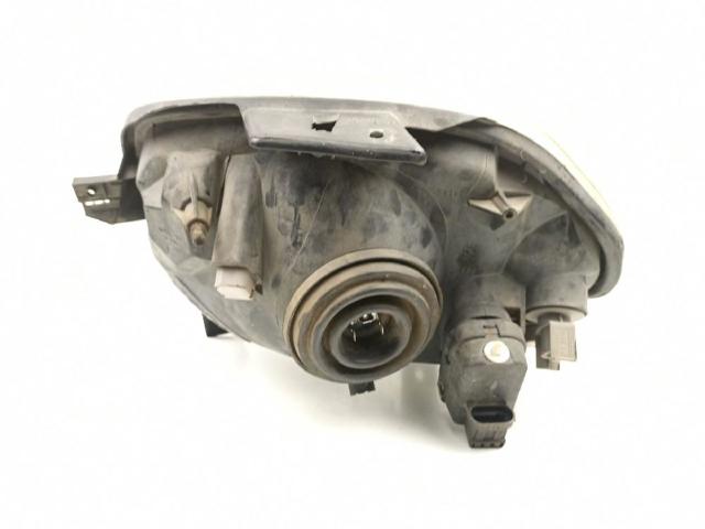 7701697618 Faro derecho  en stock Sabadell