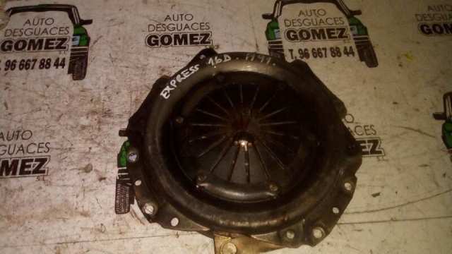 Precio del repuesto Kit de embrague Clio I hatchback