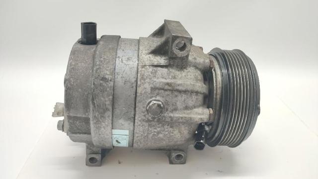 RENAULT 7711134454 Compresor de aire acondicionado  disponible Lugo