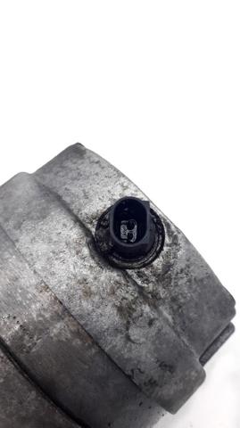 7711134454 RENAULT Compresor de aire acondicionado  disponible Ourense