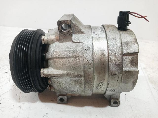 7711134454 RENAULT Compresor de aire acondicionado  disponible Ourense