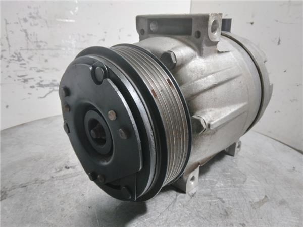 RENAULT 7711134454 Compresor de aire acondicionado  en stock Salamanca