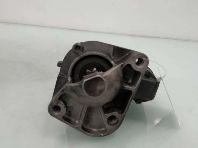 7711134530 Motor de arranque  disponible Utrera