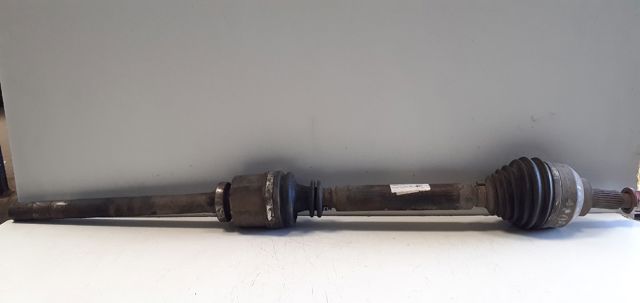 7711135321 RENAULT Semieje delantero derecho  disponible Alicante