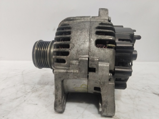 7711368356 Renault (RVI)