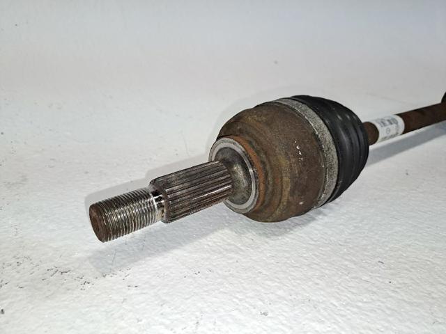 7711368363 Renault (RVI)