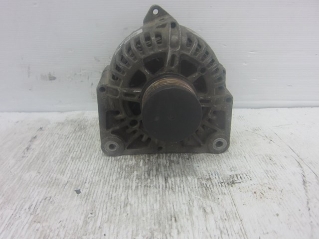 7711368719 RENAULT Alternador  en stock Huelva