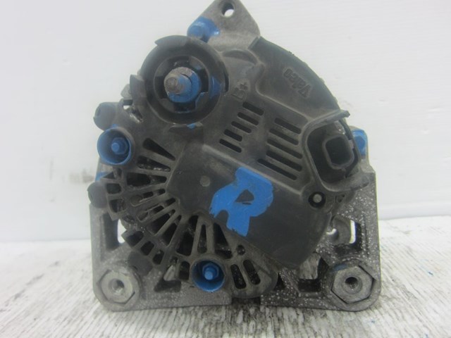 RENAULT 7711368719 Alternador  en stock Terrassa