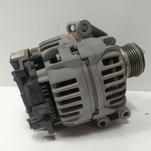 7711497138 Alternador  disponible Utrera