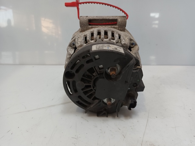 RENAULT 7711497138 Alternador  en stock Salamanca