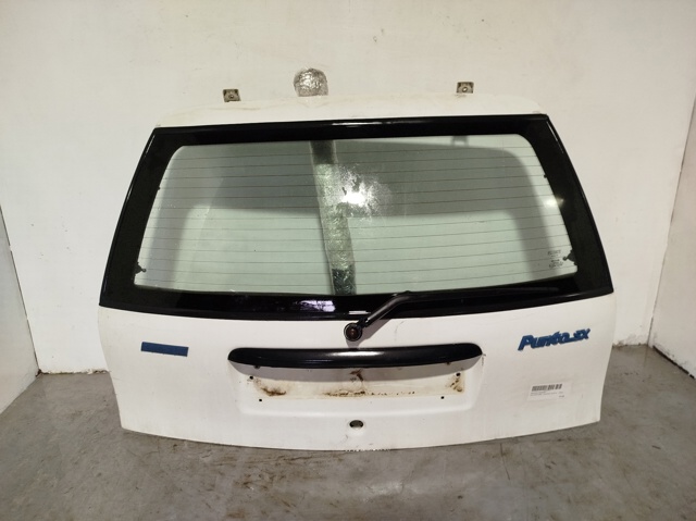 Compuerta trasera Fiat Punto I (176)