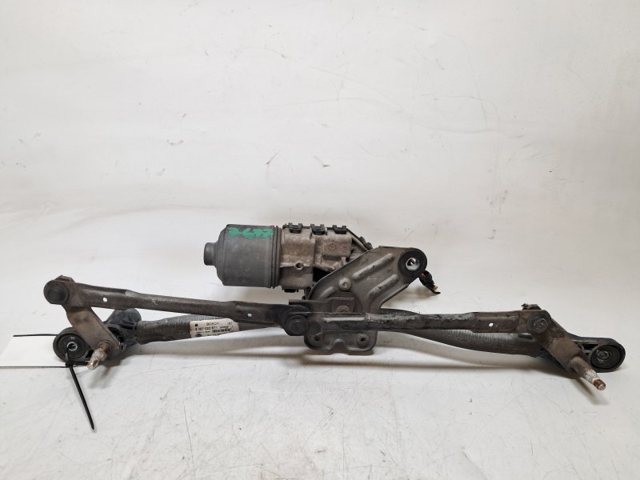 Precio del repuesto Motor del limpiaparabrisas 159  sedán