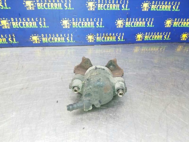 Pinza de freno delantera derecha Alfa Romeo 146 930