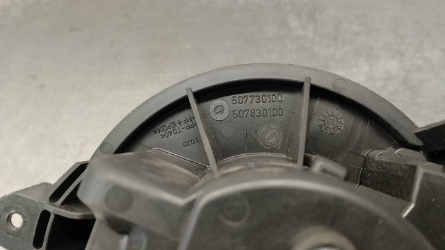 77366856 FIAT Ventilador habitáculo comprar Alcalá